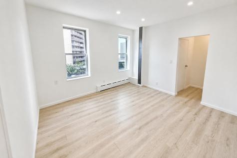 6045 Boulevard East West New York NJ 07093