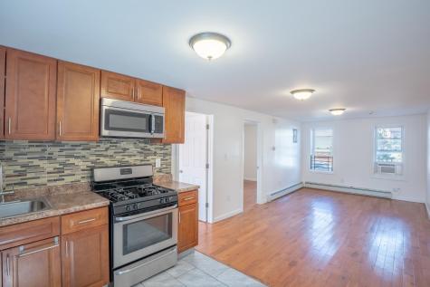 427 4th Street Union City NJ 07087