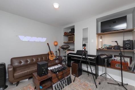 8 Elizabeth Street Jersey City NJ 07002