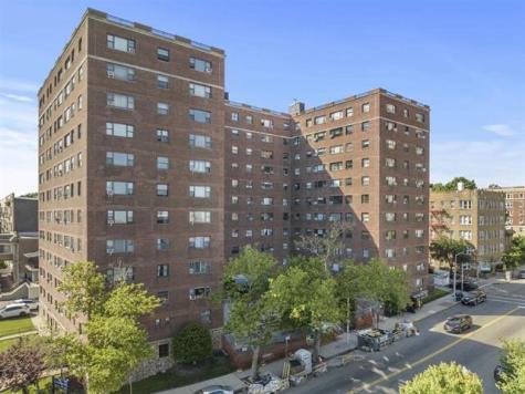 6515 Boulevard East West New York NJ 07093