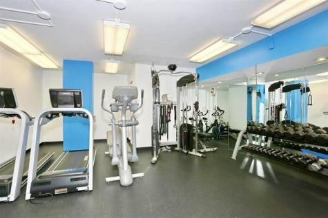 6515 Boulevard East West New York NJ 07093