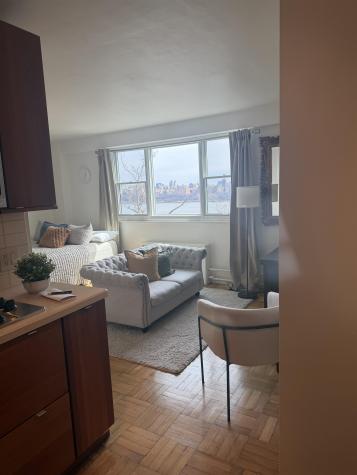6515 Boulevard East West New York NJ 07093