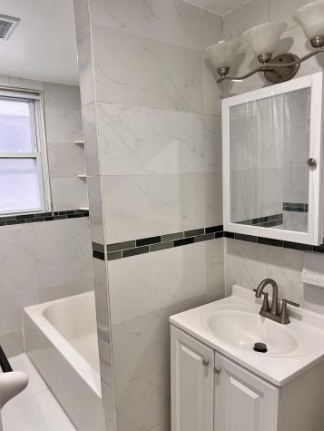 82 West 27th Street Bayonne NJ 07002