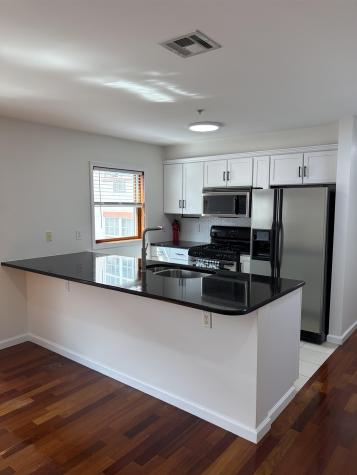 209 40th Street Union City NJ 07087