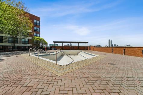 102 Christopher Columbus Drive Jersey City NJ 07302