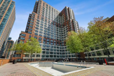 102 Christopher Columbus Drive Jersey City NJ 07302