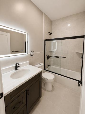 6121 Unit 301 Bergenline Avenue West New York NJ 07093