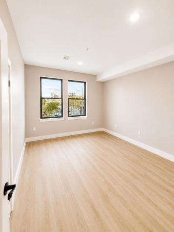 6121 Unit 301 Bergenline Avenue West New York NJ 07093