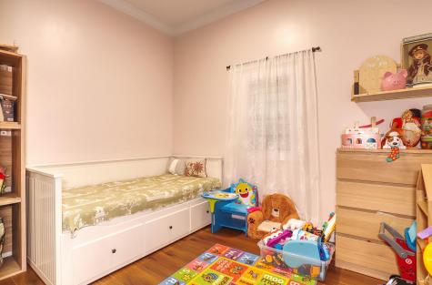 125 Oak Street Weehawken NJ 07086