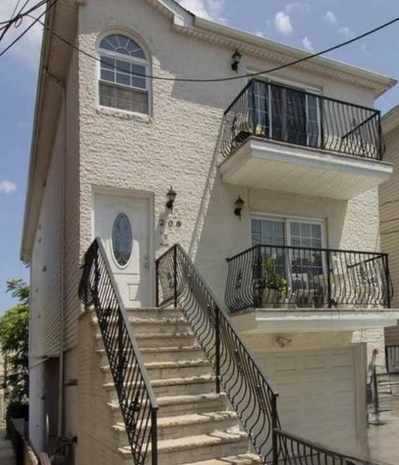 208 68th Street Guttenberg NJ 07093