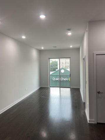 275 Broadway Bayonne NJ 07002