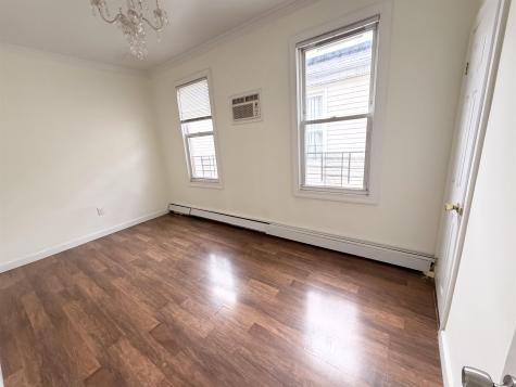 7807 4th Avenue North Bergen NJ 07047