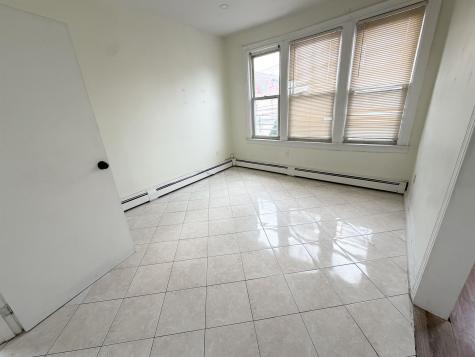 7807 4th Avenue North Bergen NJ 07047