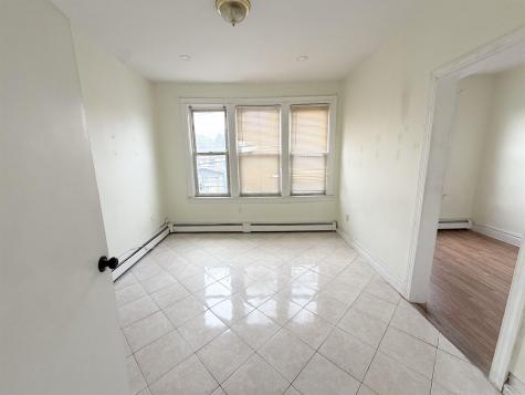 7807 4th Avenue North Bergen NJ 07047