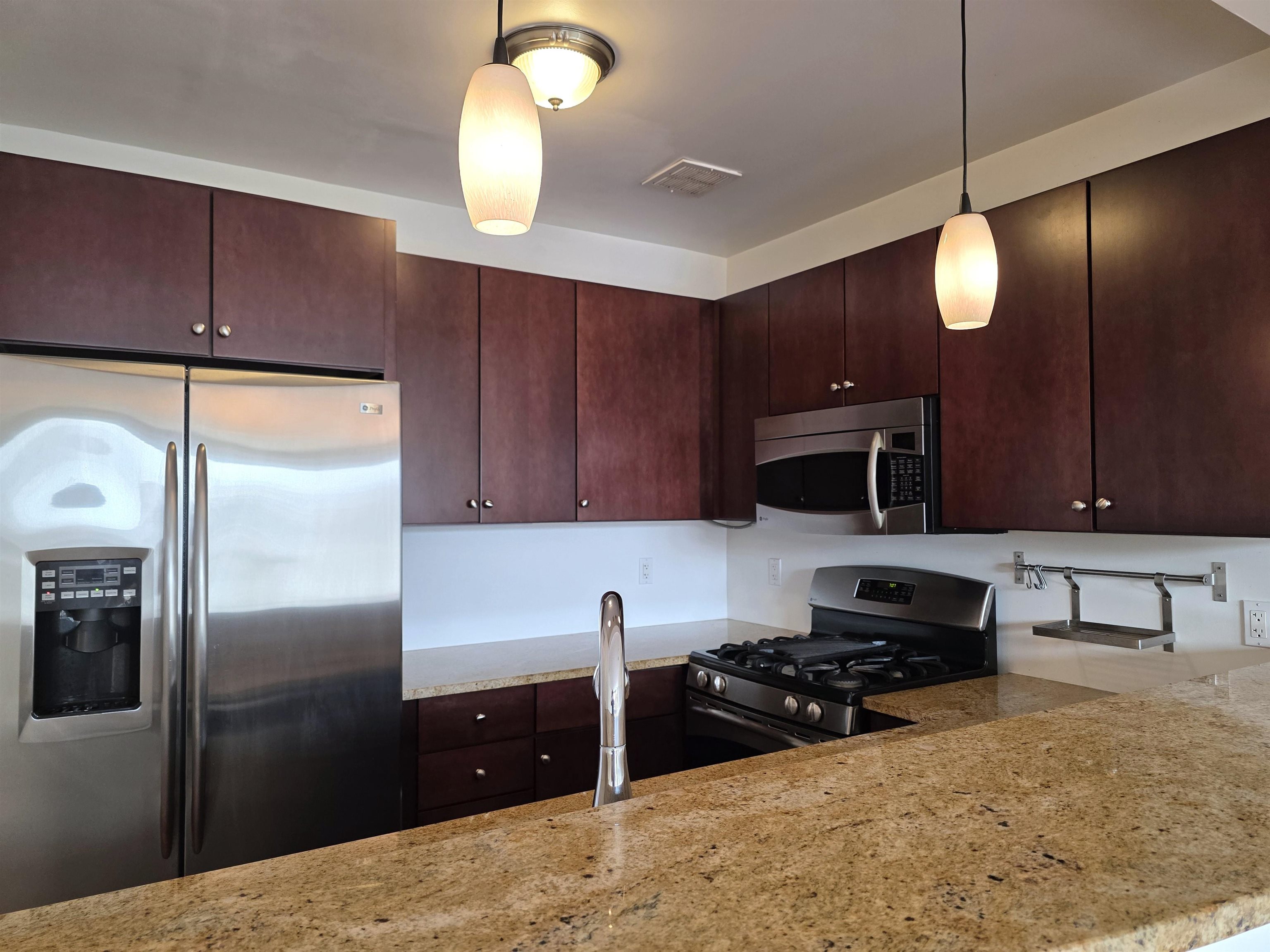 34-40 48th Street Weehawken NJ 07086