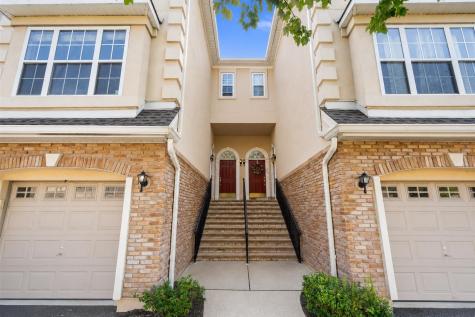 209 Blue Heron Drive Secaucus NJ 07094