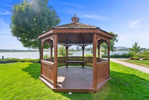 209 Blue Heron Drive Secaucus NJ 07094