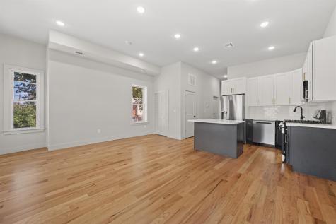 424 Woodlawn Avenue Jersey City NJ 07305