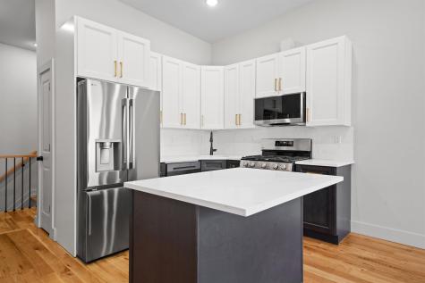 424 Woodlawn Avenue Jersey City NJ 07305