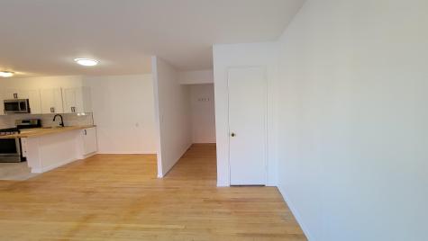 204 Woodcliff Avenue North Bergen NJ 07047