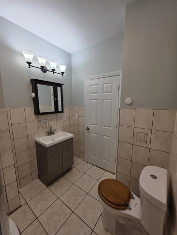 712 17th Street Union City NJ 07087
