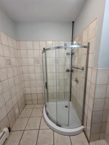 712 17th Street Union City NJ 07087