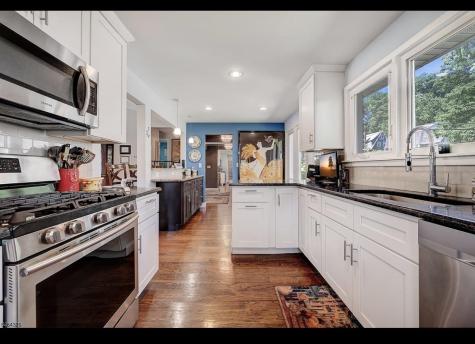 4 Undercliff Terrace West Orange NJ 07052