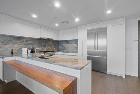 320 Adolphus Avenue Cliffside Park NJ 07010