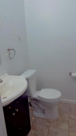 98 Trask Avenue Bayonne NJ 07002-1110