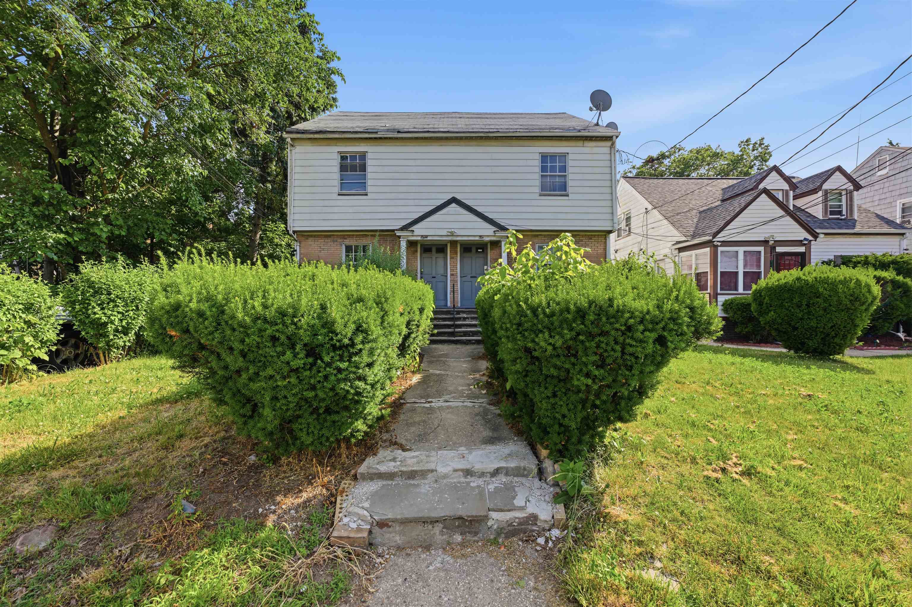 10 Mcgotty Place Irvington NJ 07111