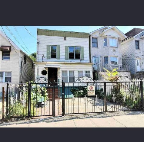 64 Corbin Avenue Jersey City NJ 07306-2407