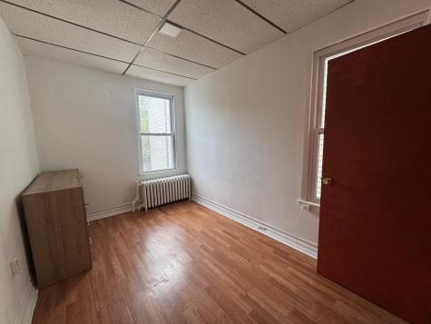 64 Corbin Avenue Jersey City NJ 07306-2407