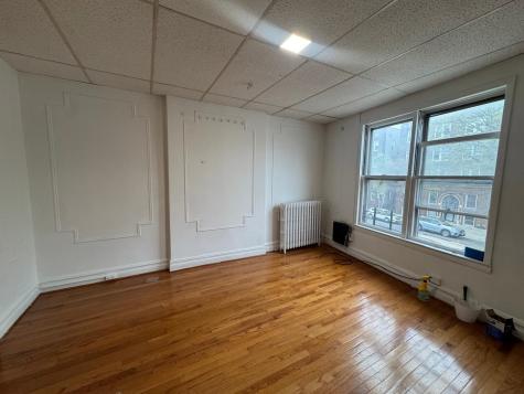 64 Corbin Avenue Jersey City NJ 07306-2407