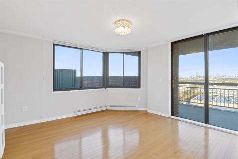 1209 Harmon Cove Tower Secaucus NJ 07094