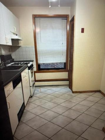 177 West 48th Street Bayonne NJ 07002-0000