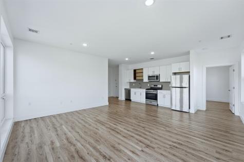 172 Avenue F Bayonne NJ 07002