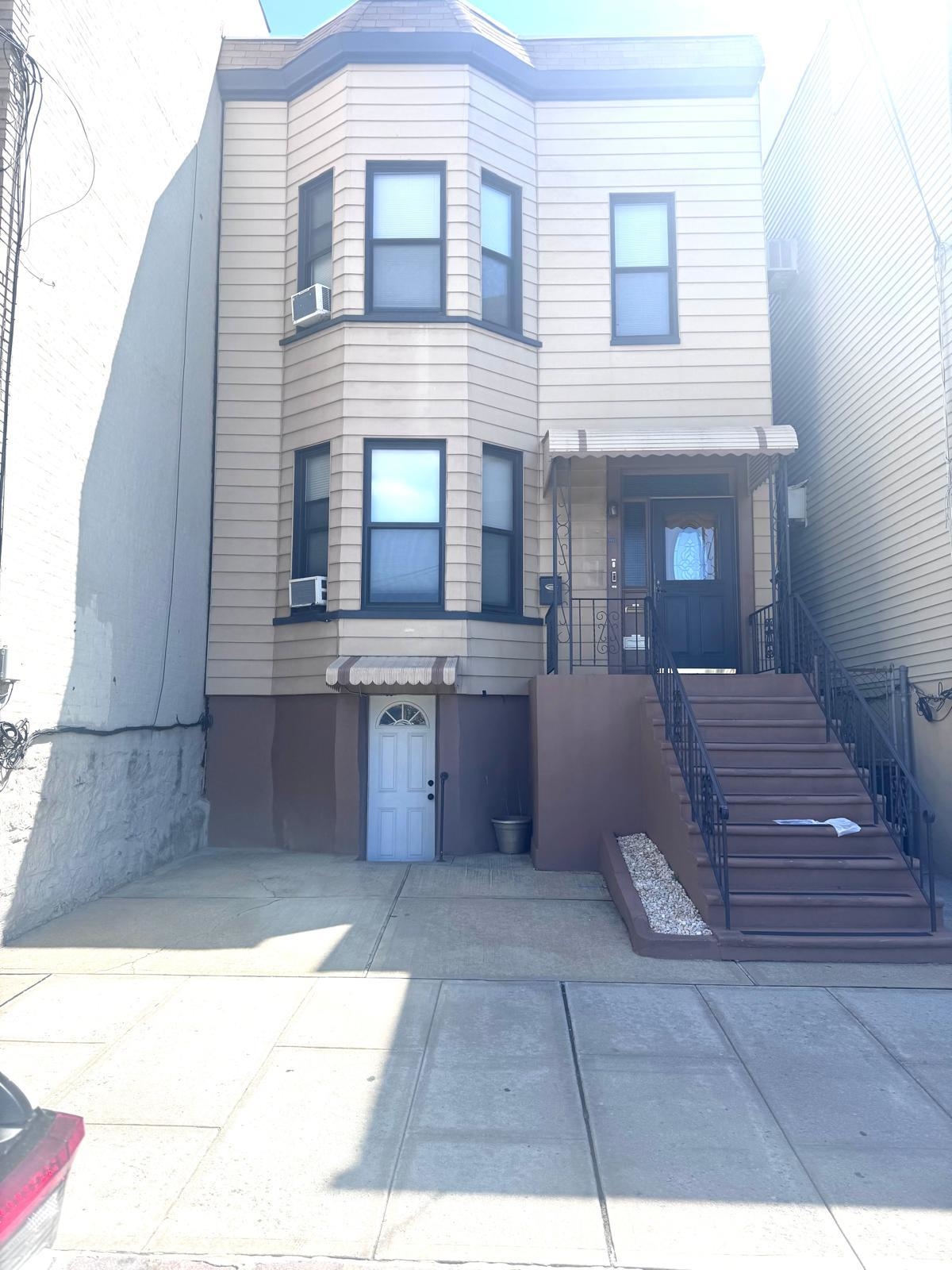 1412 Kerrigan Avenue Union City NJ 07306-2407