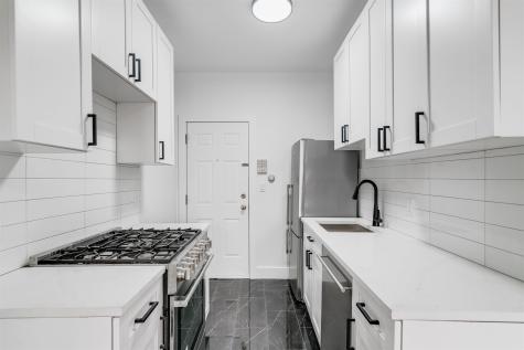 216 Jefferson Street Hoboken NJ 07030