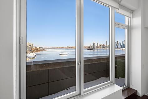 1000 Avenue At Port Imperial Weehawken NJ 07086