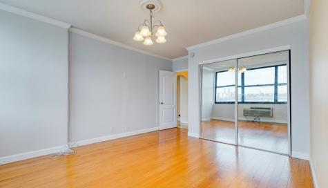 7004 Boulevard East Guttenberg NJ 07093