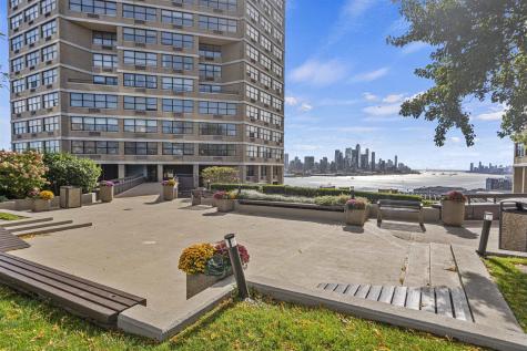 7004 Boulevard East Guttenberg NJ 07093