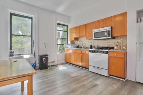 16 Erie Street Jersey City NJ 07302