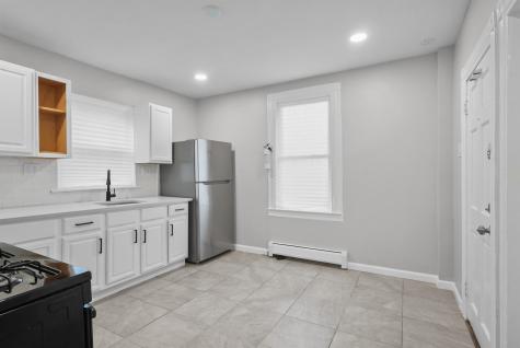 196 Smith Street Newark NJ 07106