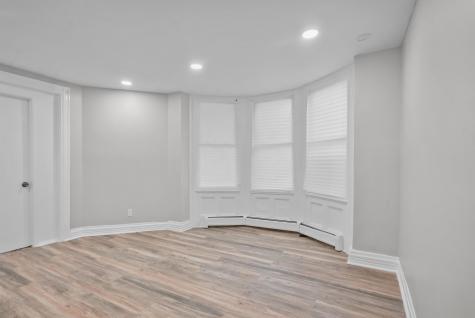 196 Smith Street Newark NJ 07106