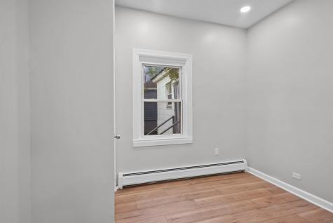 196 Smith Street Newark NJ 07106