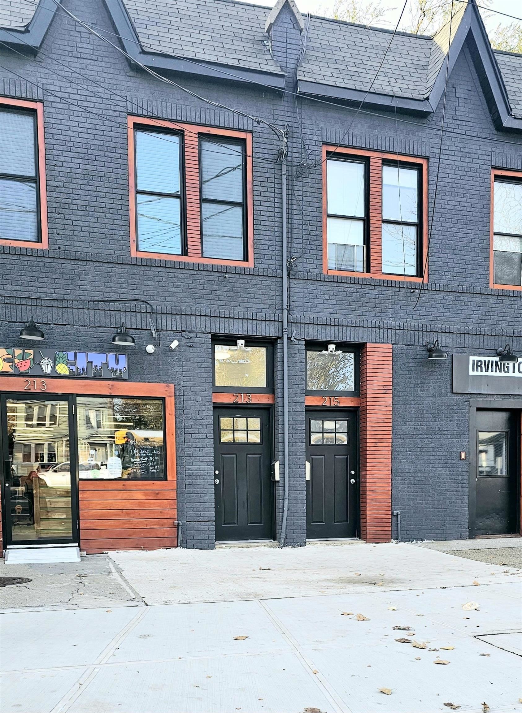 215 Mallory Avenue Jersey City NJ 07304