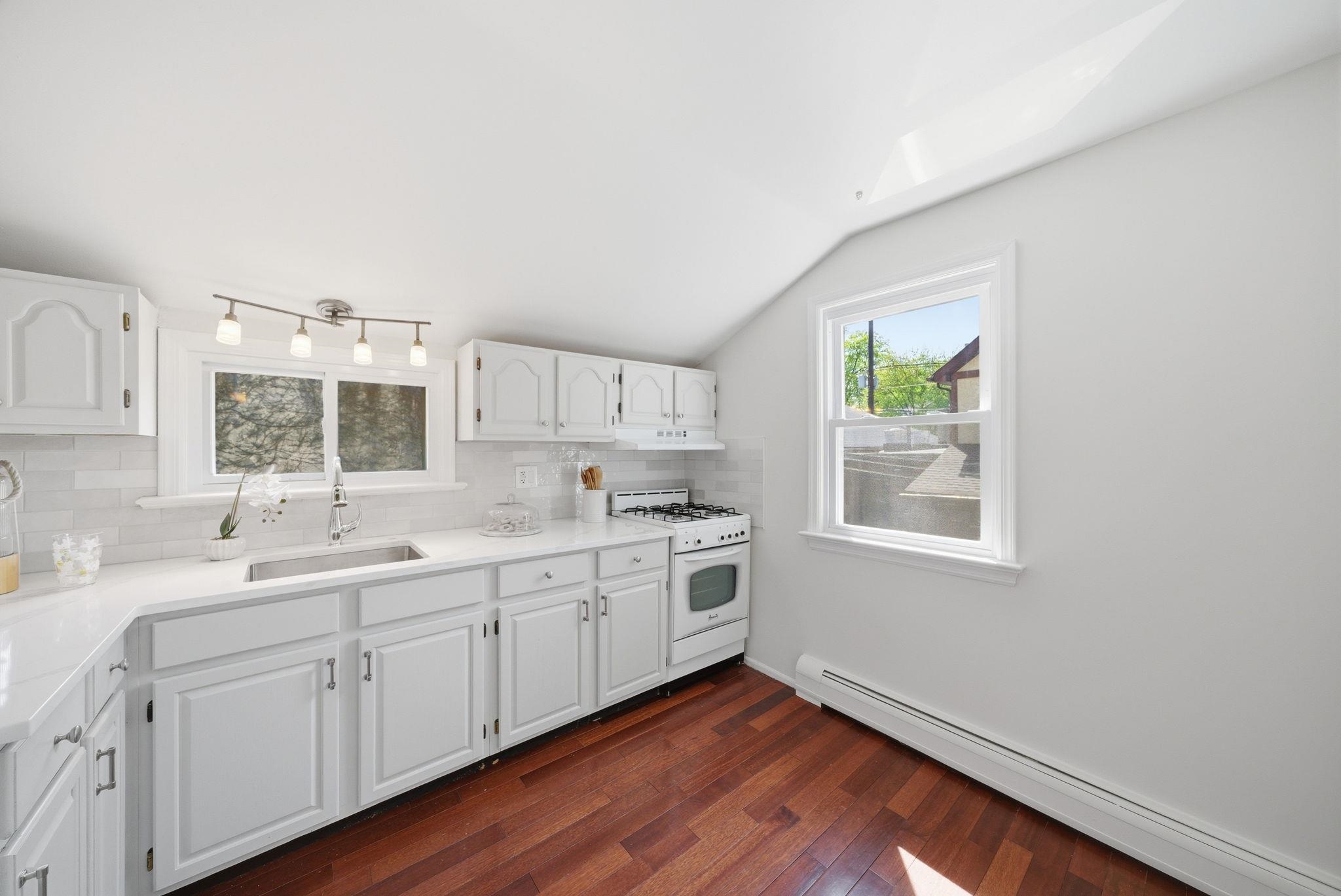 386 Kinderkamack Road Oradell NJ 07649