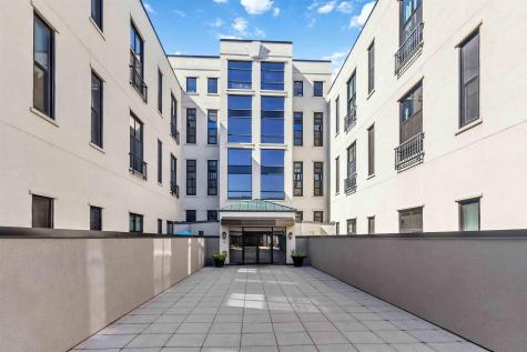 518-530 Gregory Avenue Weehawken NJ 07086