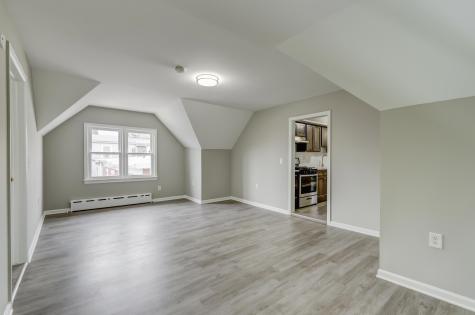772 Avenue C Bayonne NJ 07002
