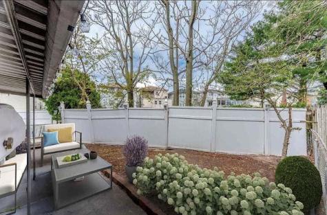 23 Sycamore Road Bayonne NJ 07002